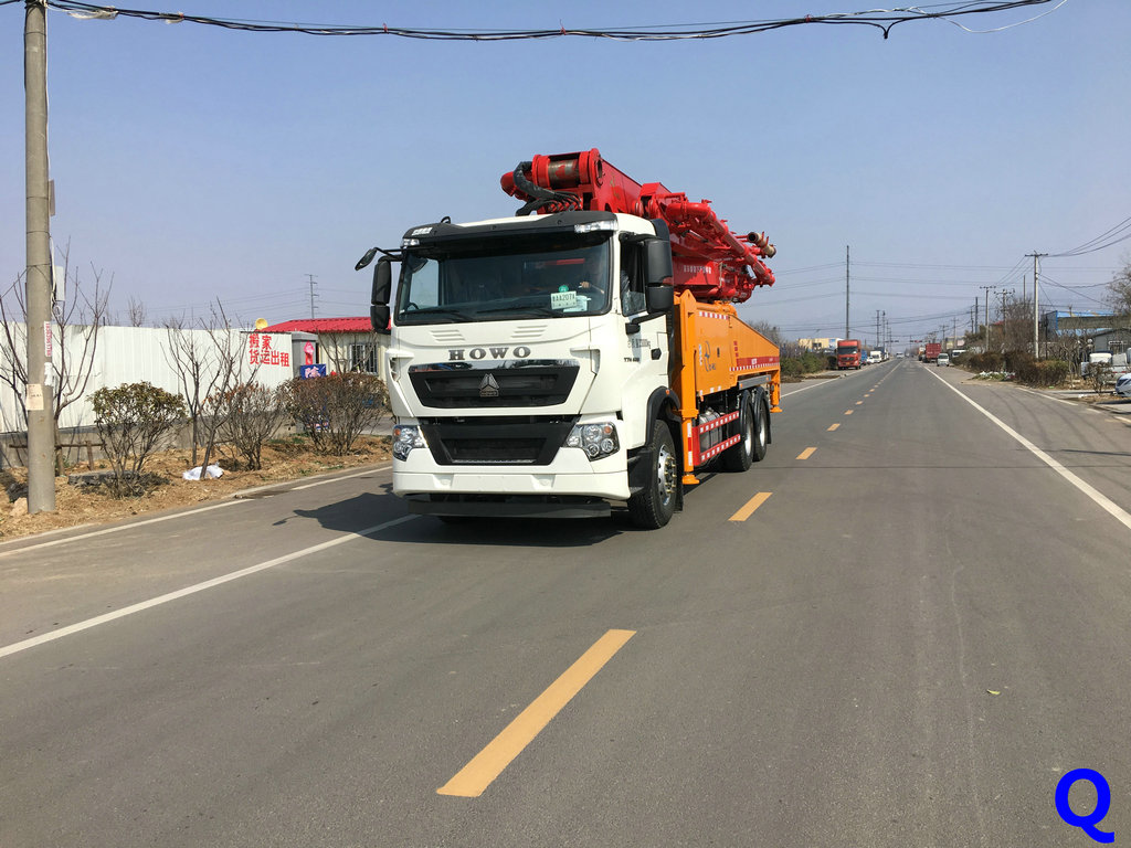 小型混凝土泵車，科尼樂，天泵，小型泵車