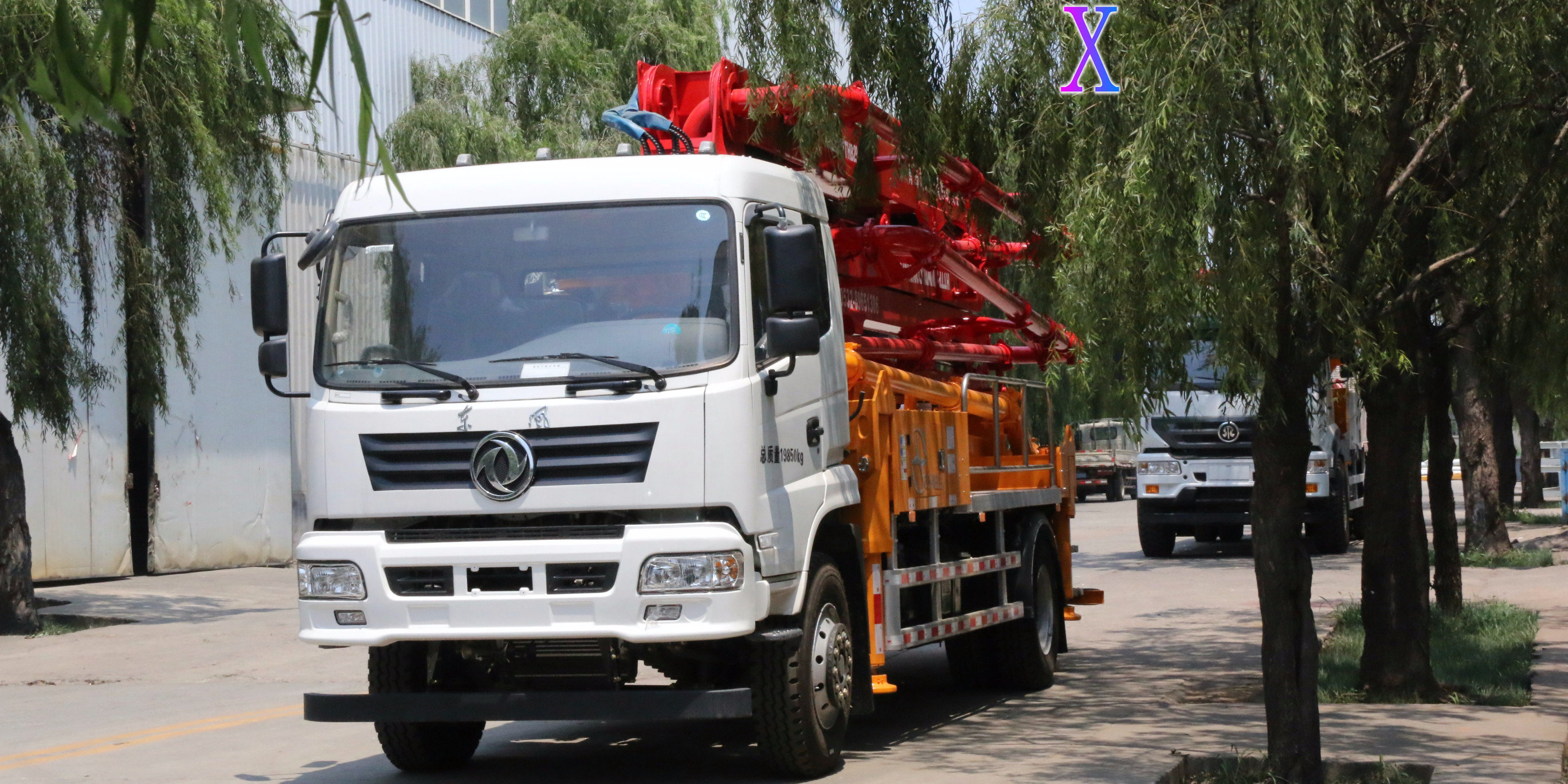 炎炎夏日，小型泵車發(fā)動機(jī)如何控制溫度？